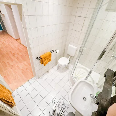 Geraeumig, Ruhig, Kueche & Kostenlos Parken * Erfurt