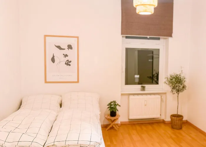 Geraeumig, Ruhig, Kueche & Kostenlos Parken Apartamento